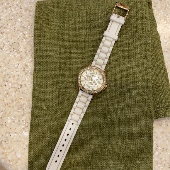 Fossil women’s watch - Picture 2 of 4